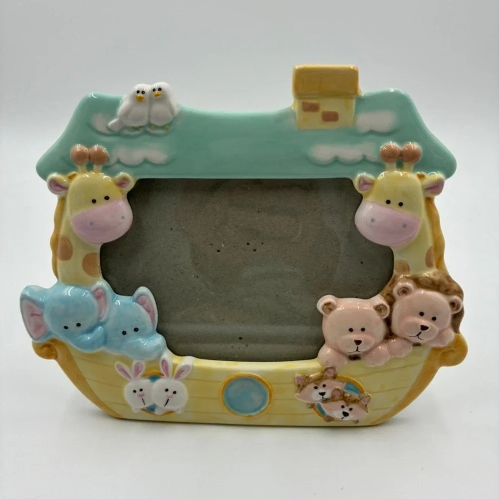 Russ‎ Berrie Noahs Ark Ceramic Picture Frame Pastel Nursery Animal 3D 5x3.5